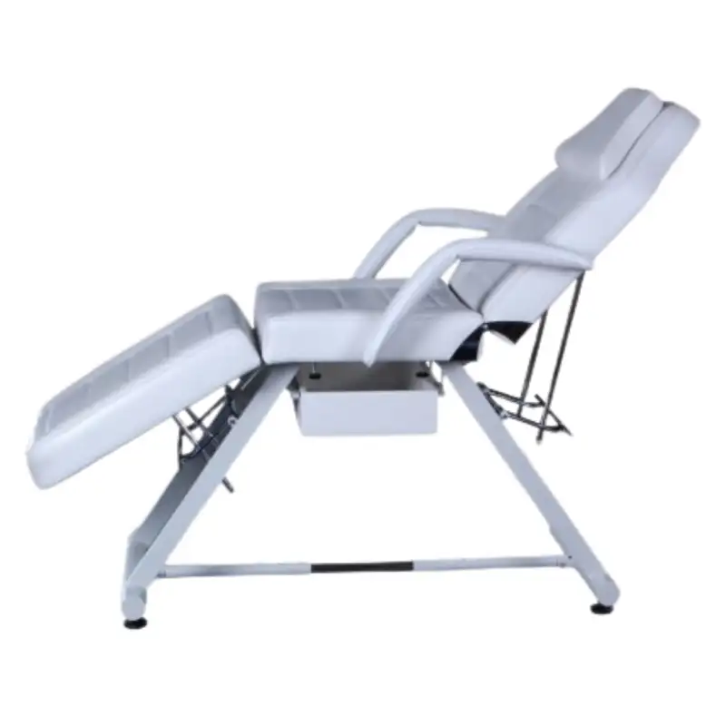 moore-adjustable-beauty-bed--1