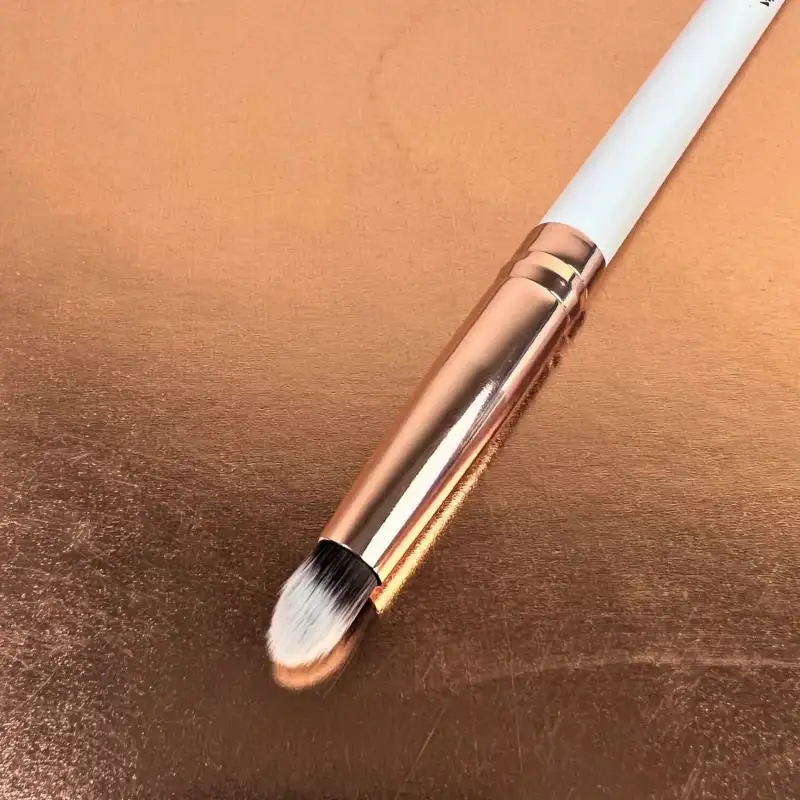 crown-pro-brushes-detail-crease--1