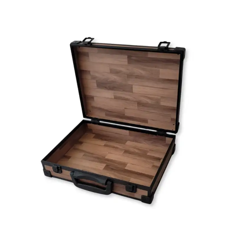 wahl-lockable-carry-case-wood-effect--1
