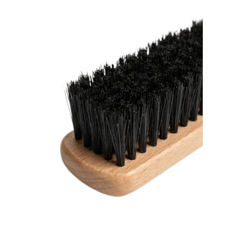 tuft-professional-timber-fade-brush-with-natural-bristles--1