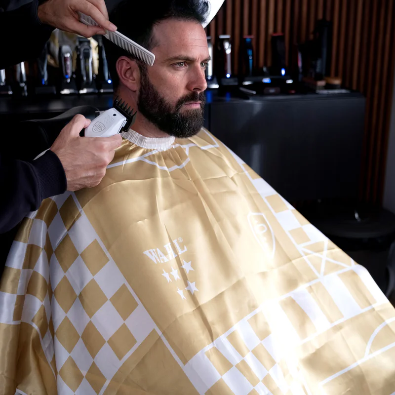 wahl-vapor-championship-edition-cape--2