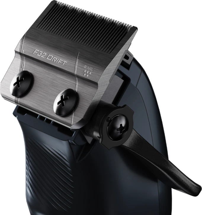 wahl-vapor-switch-cordless-clipper-with-bonus-backpack-and-cape--6