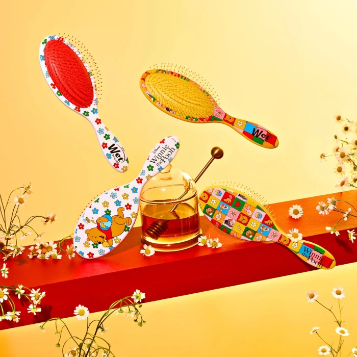 wetbrush-winnie-the-pooh-detangler-2--5