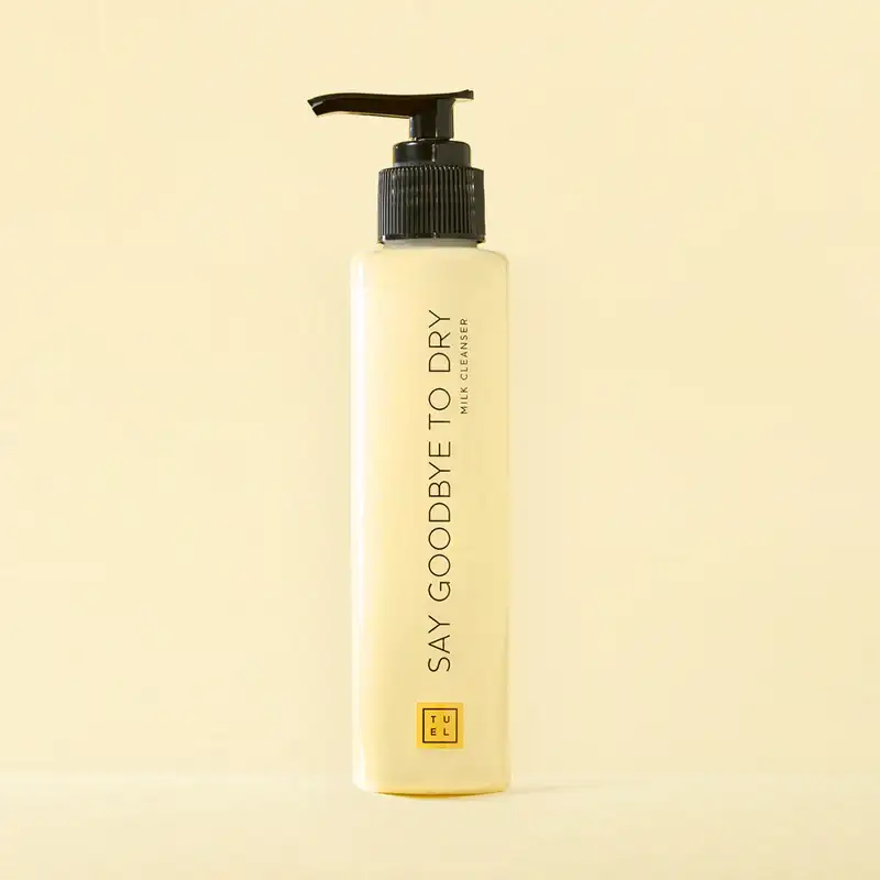 MOISTURE SAY GOOD BYE TO DRY MILK CLEANSER - 142ML